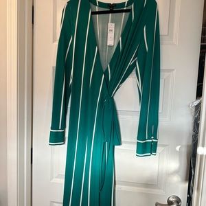 Ann Taylor green and white dress NWT